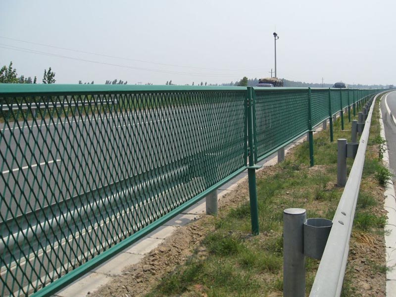 公路防眩網(wǎng)種類及介紹 公路防眩網(wǎng)種類及介紹